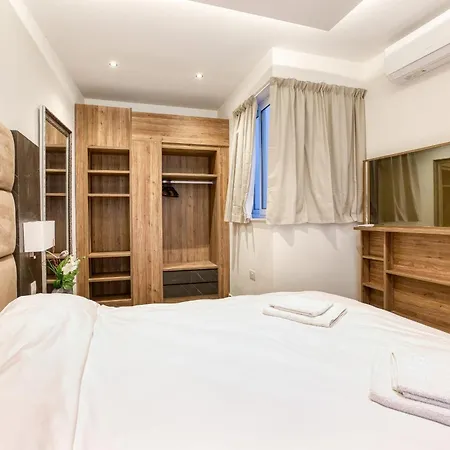 Bluebell In Σλιέμα